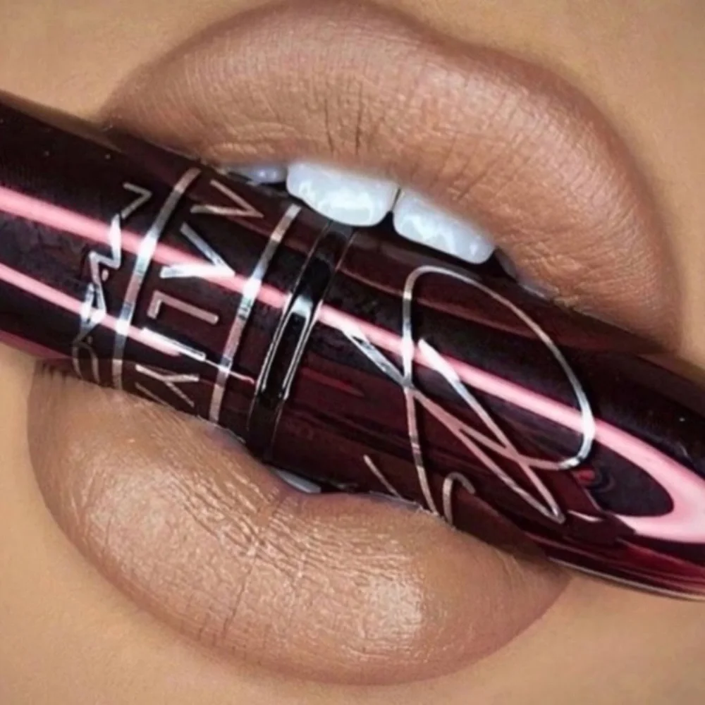 💎 MAC Cosmetics Aaliyah Lipstick Try Again LIMITED EDITION Full-Size New In Box